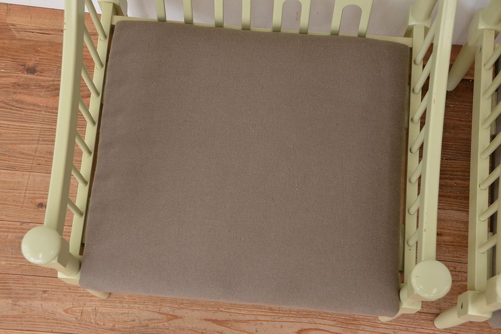 レトロ家具　ビンテージカリモク　レトロな一人掛けソファ2脚セット