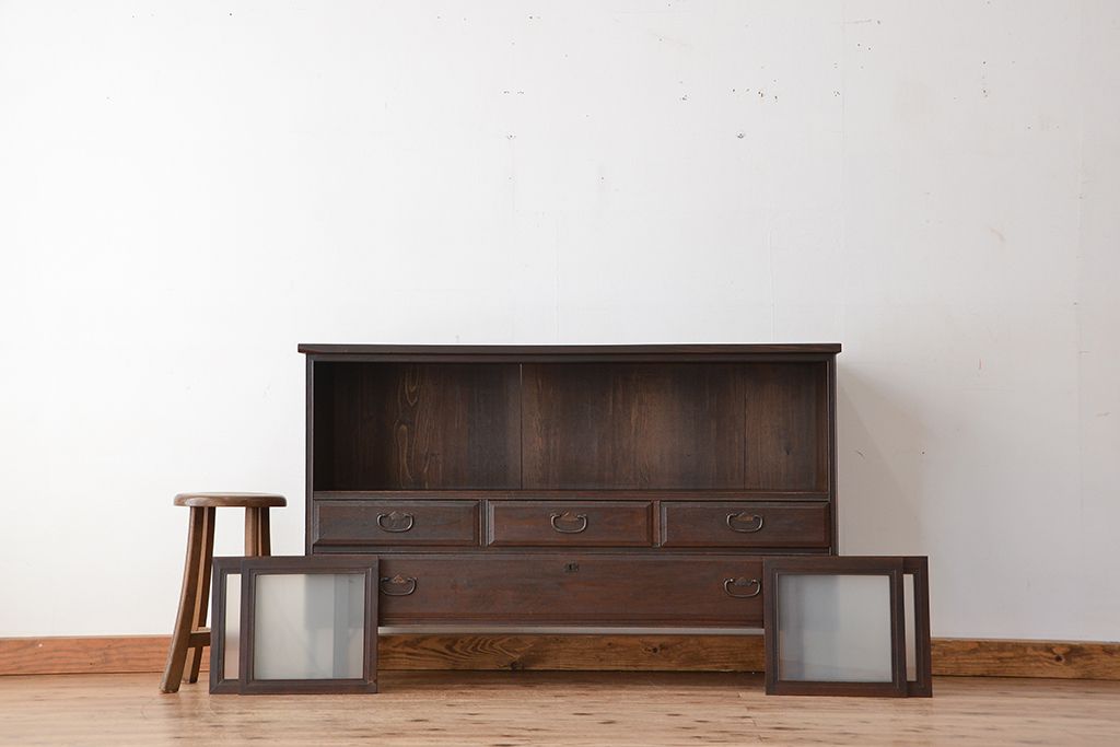 レトロ家具　昭和レトロ　四枚引き戸の時代箪笥ローボード(収納棚)