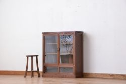アンティーク家具　アンティーク　三方欅材の上質な収納棚(本箱、食器棚)