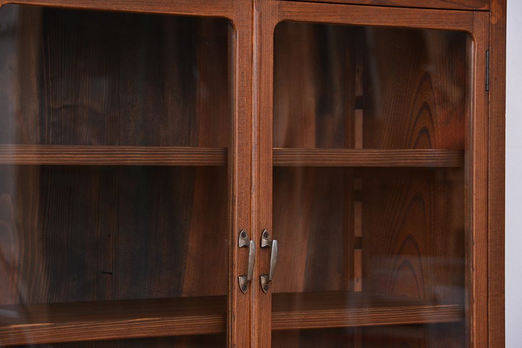 アンティーク家具　アンティーク　三方欅材の上質な収納棚(本箱、食器棚)