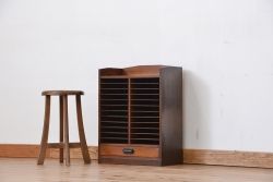 アンティーク家具　アンティーク　小振りな引き出し付きカルテケース(小引き出し、書類棚)