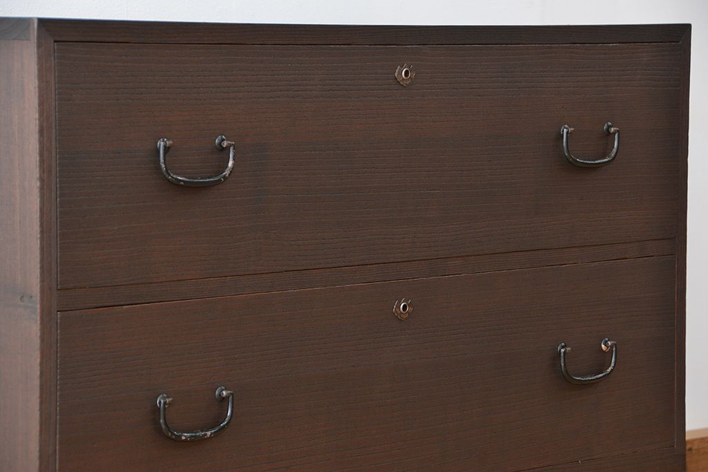 アンティーク家具　アンティーク　鉄脚付き　ローチェスト(ローボード)