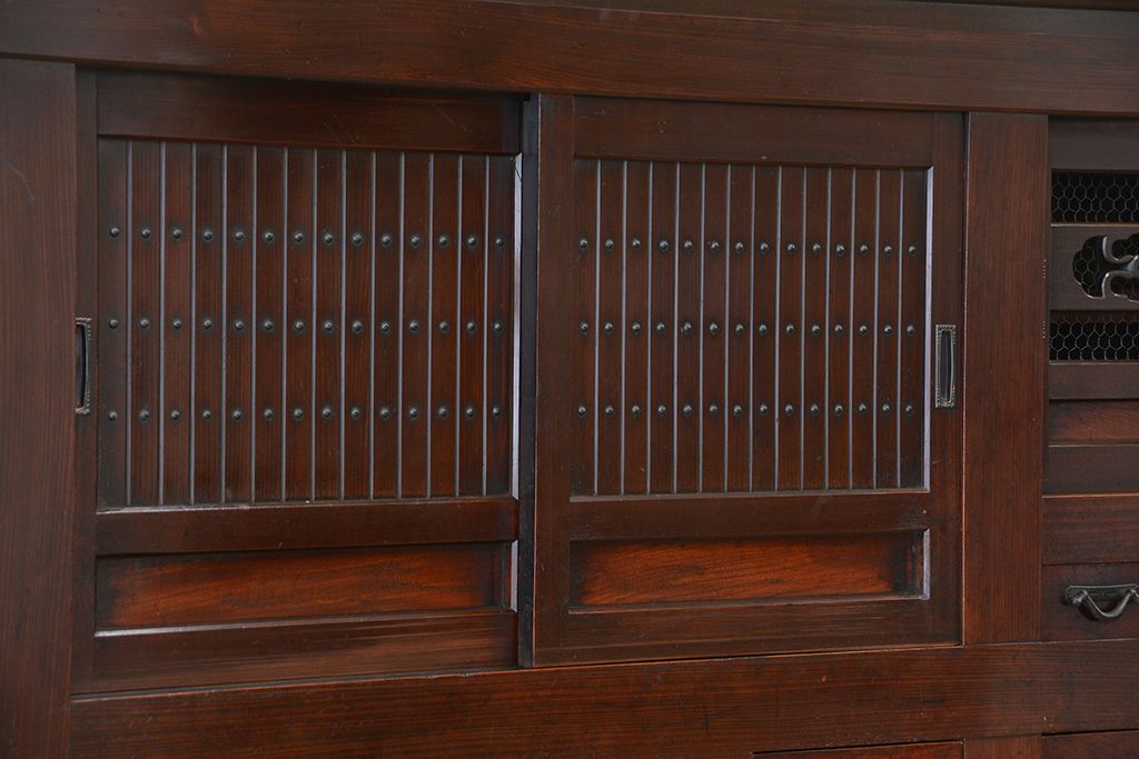 アンティーク家具　古民具・骨董　味わい深い二段重ね、京都水屋箪笥(食器棚、収納棚)