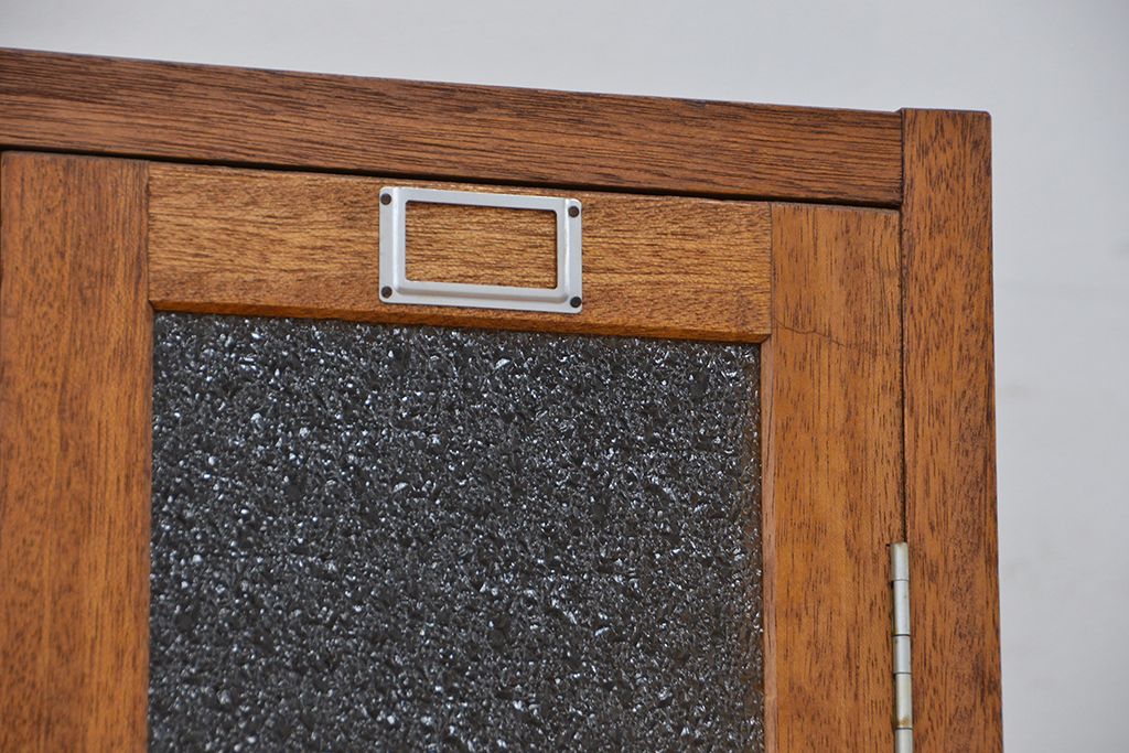 レトロ家具　昭和レトロ　1960年代シンプルなアンティーク三連ロッカー?