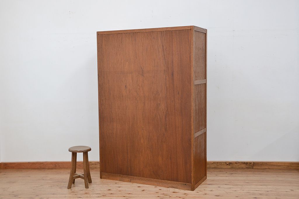 レトロ家具　昭和レトロ　1960年代シンプルなアンティーク四連ロッカー