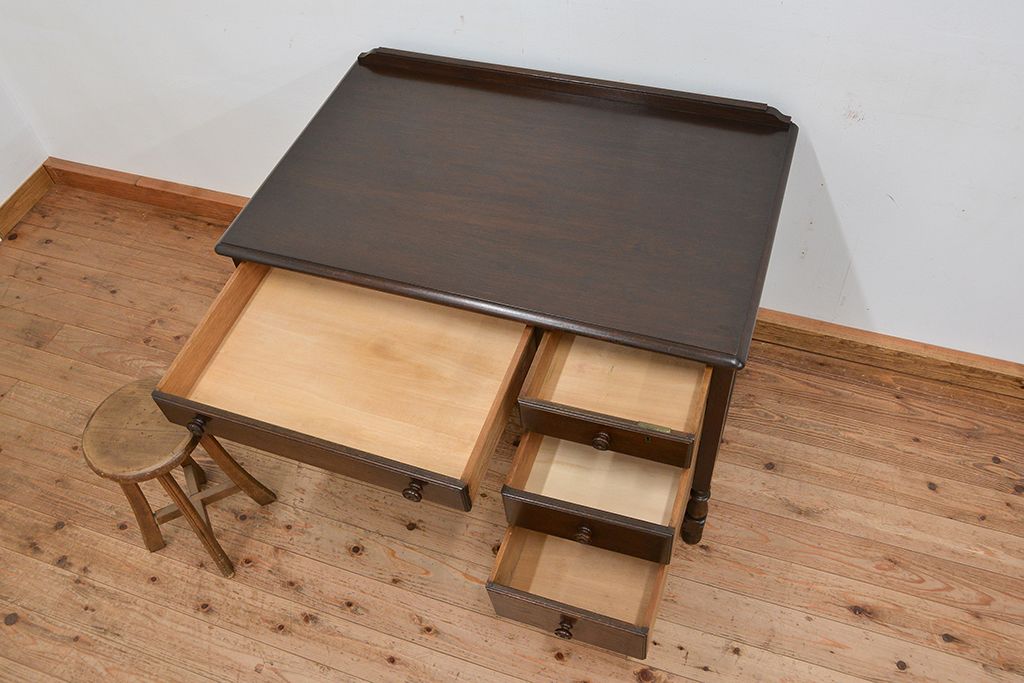 ビンテージ家具　1960年代　上品な片袖机(テーブル)