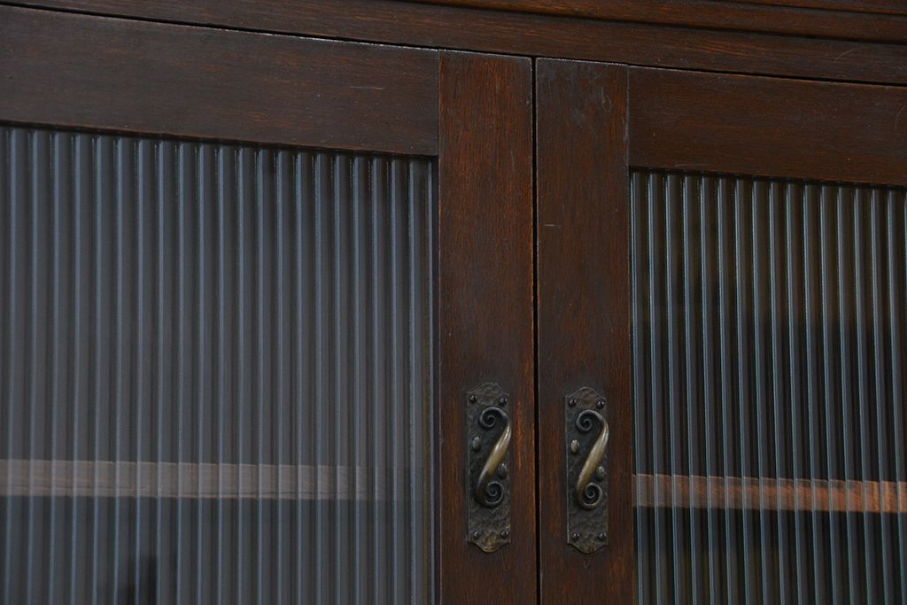 アンティーク家具　☆アンティーク　モールガラス入り三段重ねブックケース(本箱、本棚)