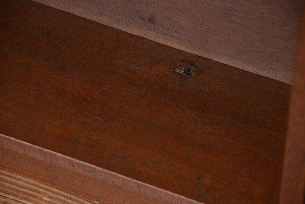 レトロ家具　昭和レトロ　古い木のシンプルな薄型飾り棚(4)(本棚)