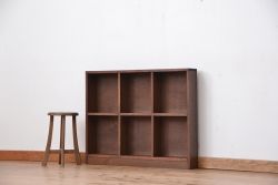レトロ家具　昭和レトロ　古い木のシンプルな薄型飾り棚(5)(本棚)