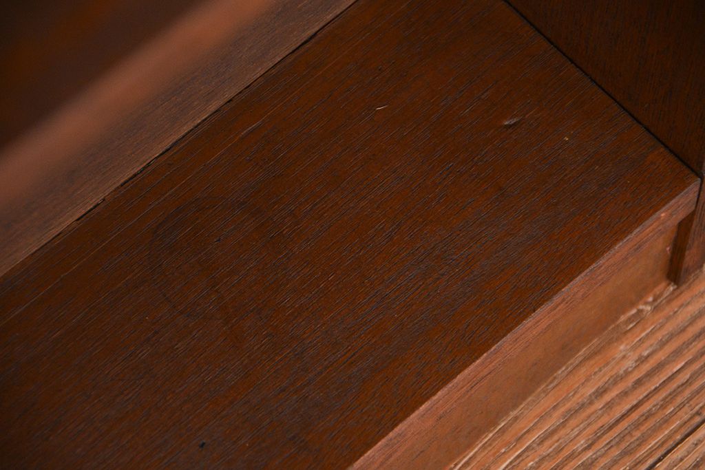 レトロ家具　昭和レトロ　古い木のシンプルな薄型飾り棚(5)(本棚)