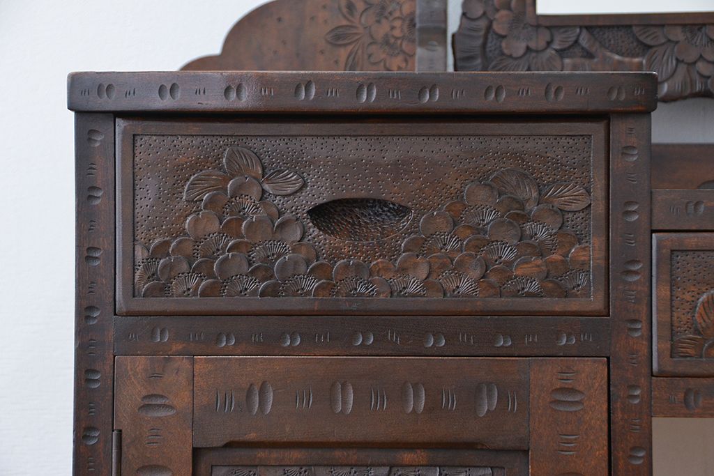 ビンテージ　中古 軽井沢彫りドレッサー(鏡台)