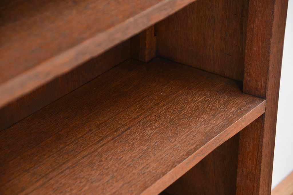 レトロ家具　★昭和レトロ　シンプルな薄型飾り棚(本棚)