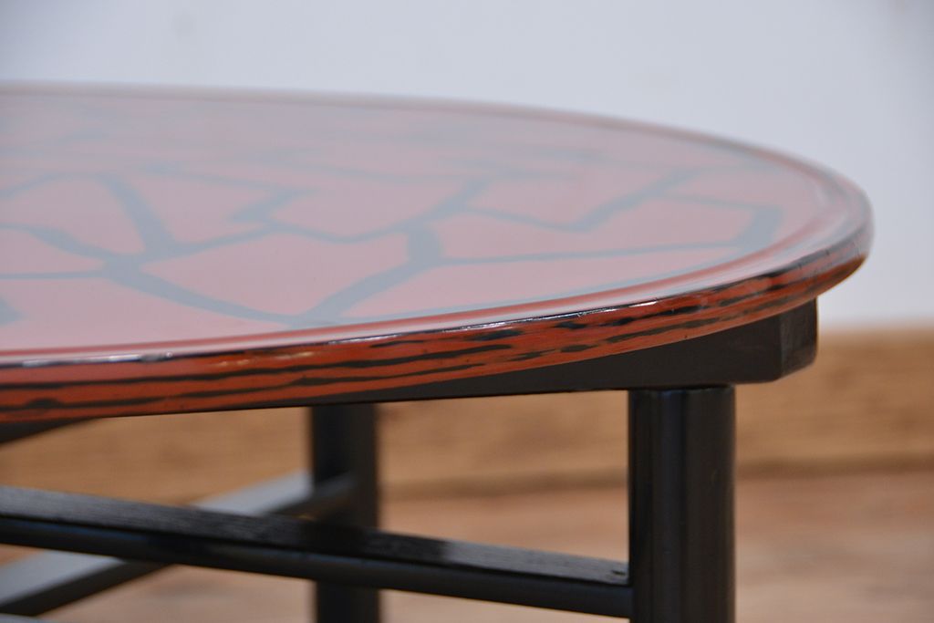 アンティーク家具　アンティーク　本漆塗り!研ぎ出し模様の特注組立式丸テーブル