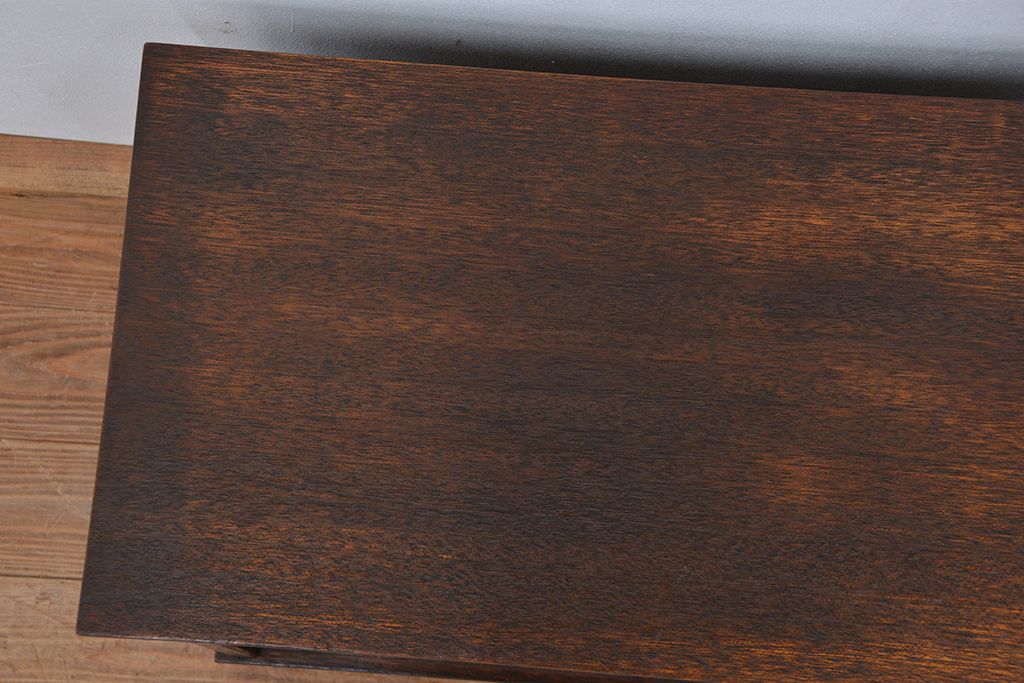 レトロ家具　昭和レトロ　杢目の素晴らしい小さな収納棚(ローボード)