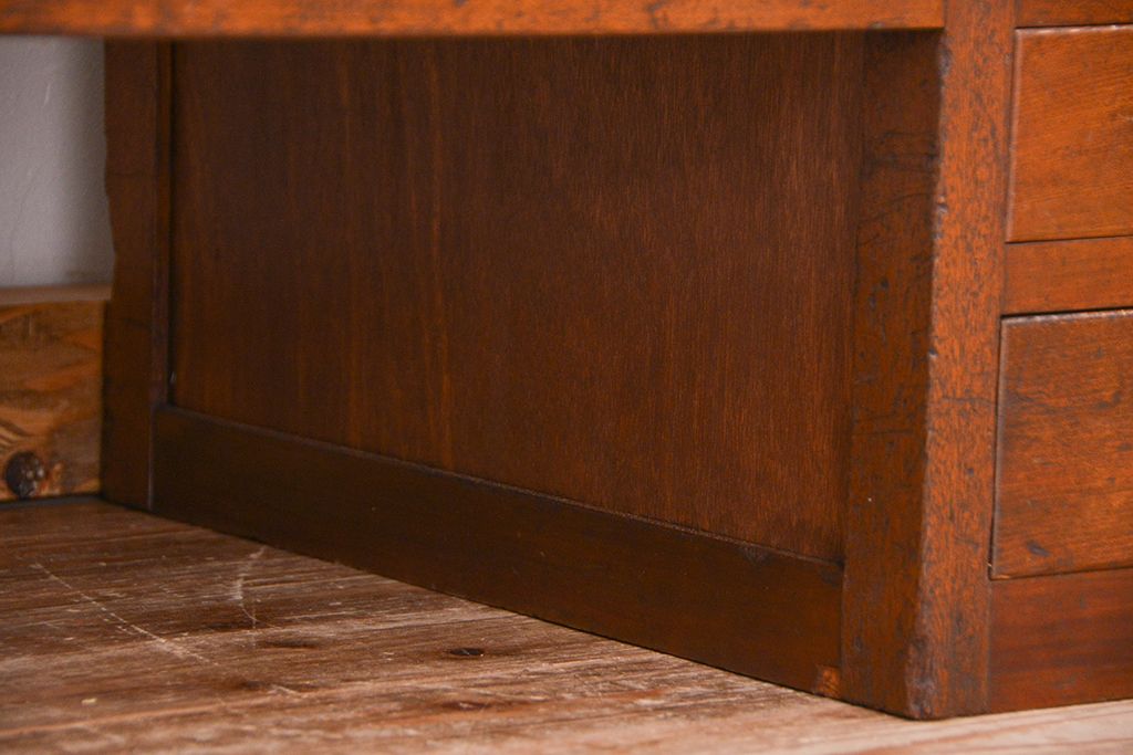 レトロ家具　昭和レトロ　古い木の片袖机(テーブル、作業台)