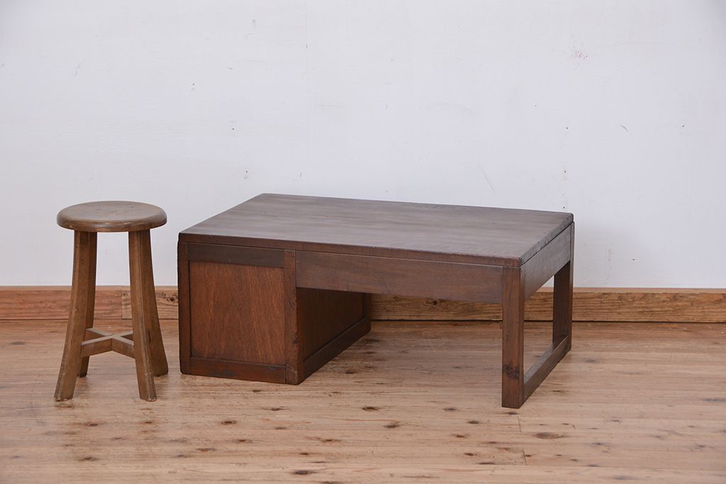 レトロ家具　昭和レトロ　古い木の片袖机(テーブル、作業台)