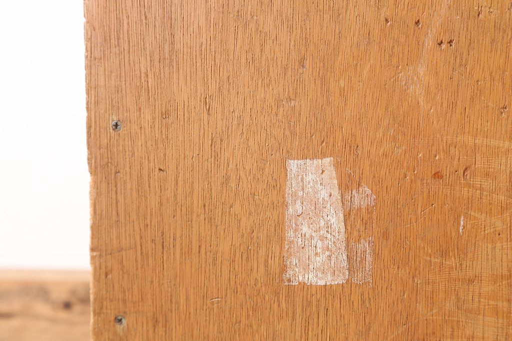 レトロ家具　昭和レトロ　古い学校の角スツール2脚セット(5)(イス、椅子)
