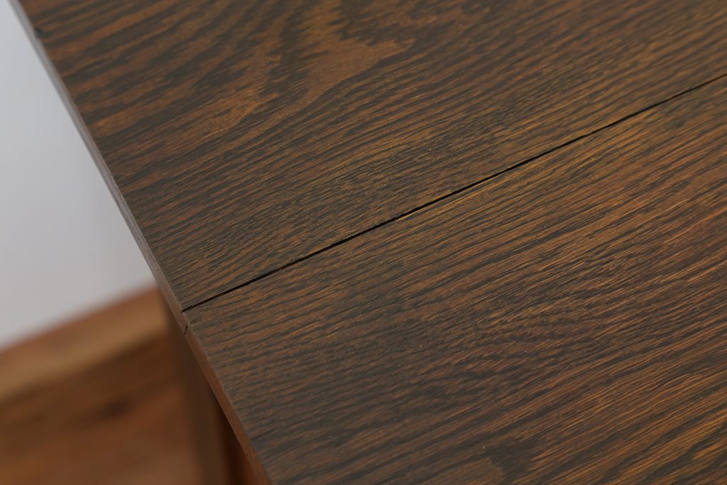 アンティーク家具　◇アンティーク　古いナラ材の組み立て式両袖机(1)(ニーホールデスク、在宅ワーク、在宅用テーブル)