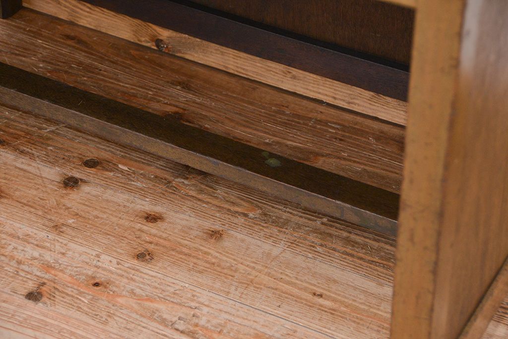 レトロ家具　★昭和レトロ　カウンター式の平机(カウンターテーブル)