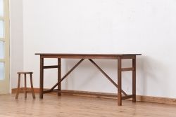 アンティーク家具　★アンティーク　古い木のシンプルな大振りな横長作業台(テーブル、机)