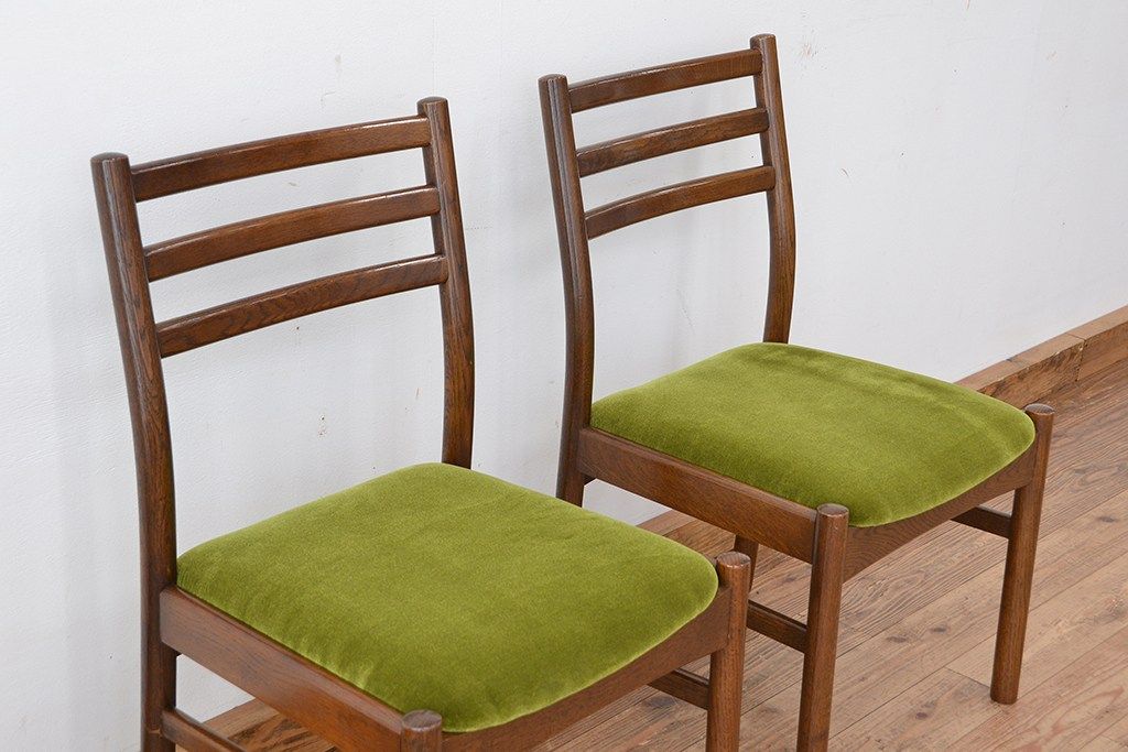 ビンテージ　中古飛騨の家具　日進木工製　ナラ材ダイニングチェア2脚セット(1)(イス、椅子)