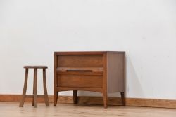 ヴィンテージ家具　1960年代　アメリカビンテージの小さなチェスト(2)(サイドテーブル)