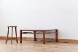 アンティーク家具　古民具・骨董　漆塗りの小振りで上品な座卓(2)(テーブル、机)