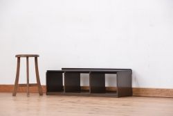 レトロ家具　昭和レトロ　小振りな横長飾り棚(本棚)