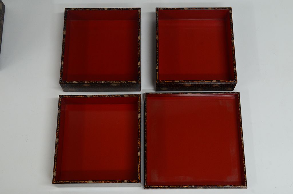 アンティーク雑貨 古い漆の木製五段重箱(お重、漆器) | ラフジュ工房