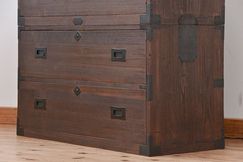 アンティーク家具　☆古民具・骨董　上品な二段重ね時代箪笥