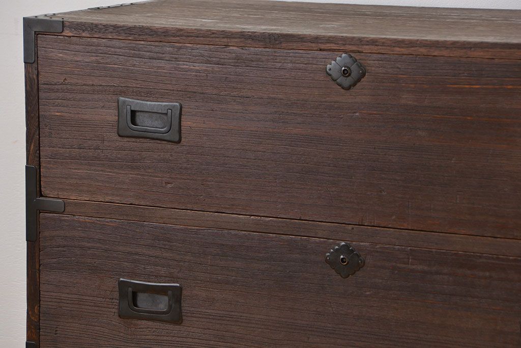 アンティーク家具　☆古民具・骨董　上品な二段重ね時代箪笥