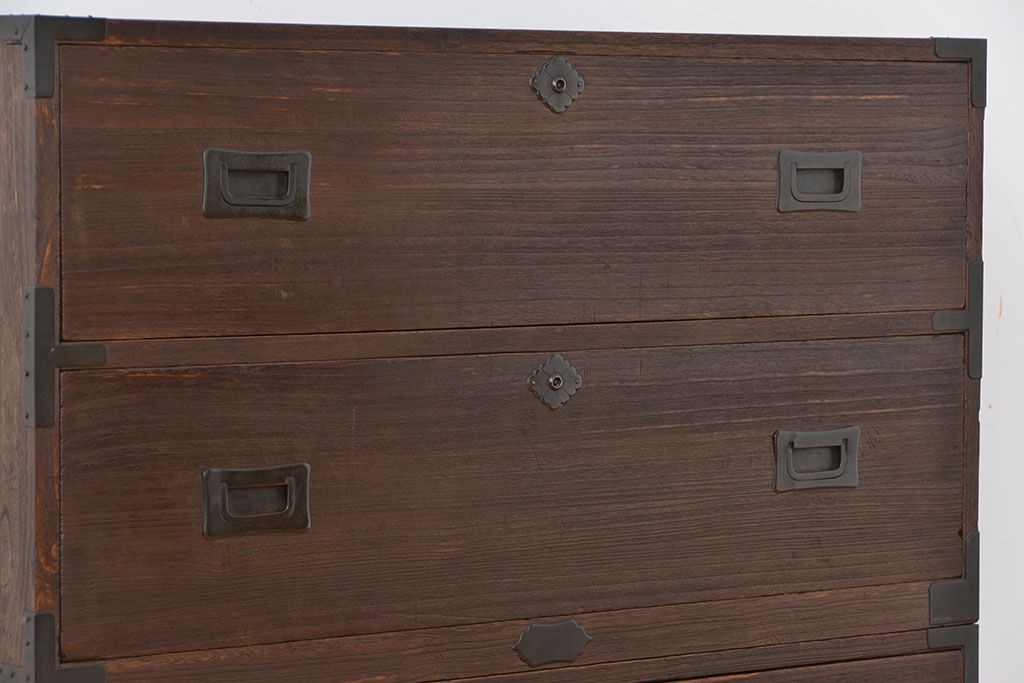 アンティーク家具　☆古民具・骨董　上品な二段重ね時代箪笥