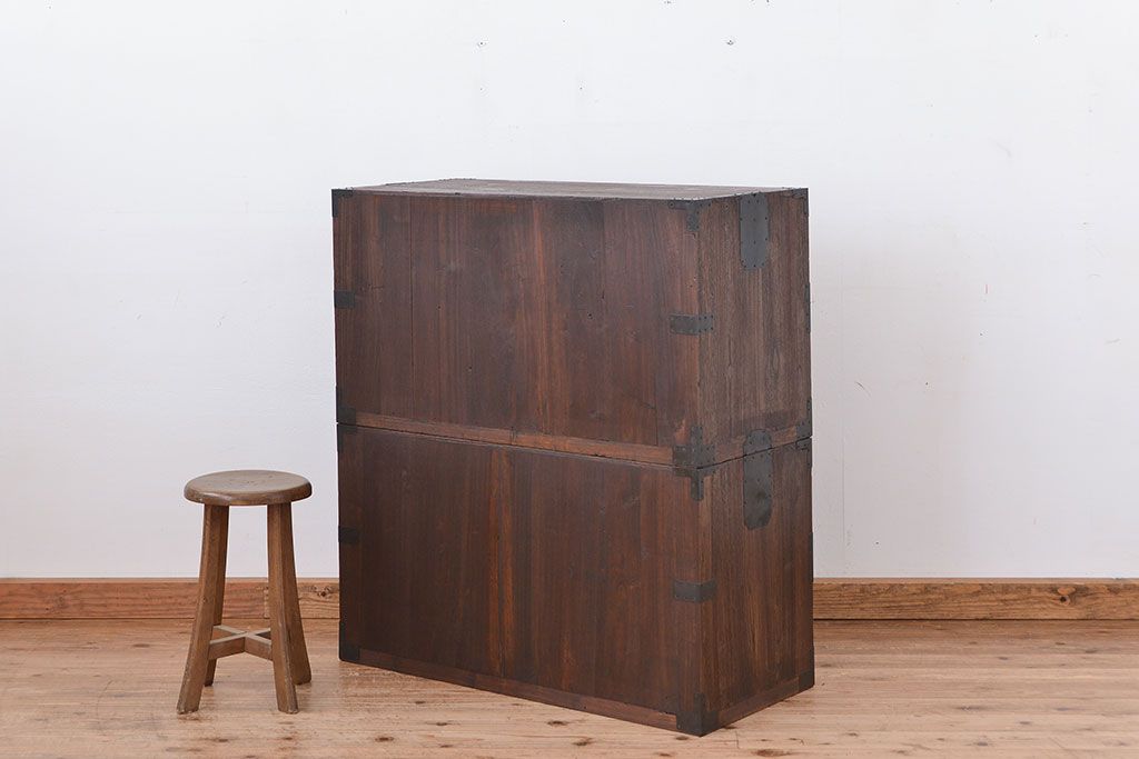 アンティーク家具　☆古民具・骨董　上品な二段重ね時代箪笥