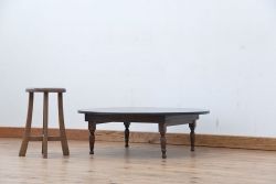 アンティーク家具　アンティーク　可愛い脚が印象的な丸型ちゃぶ台(テーブル、机)