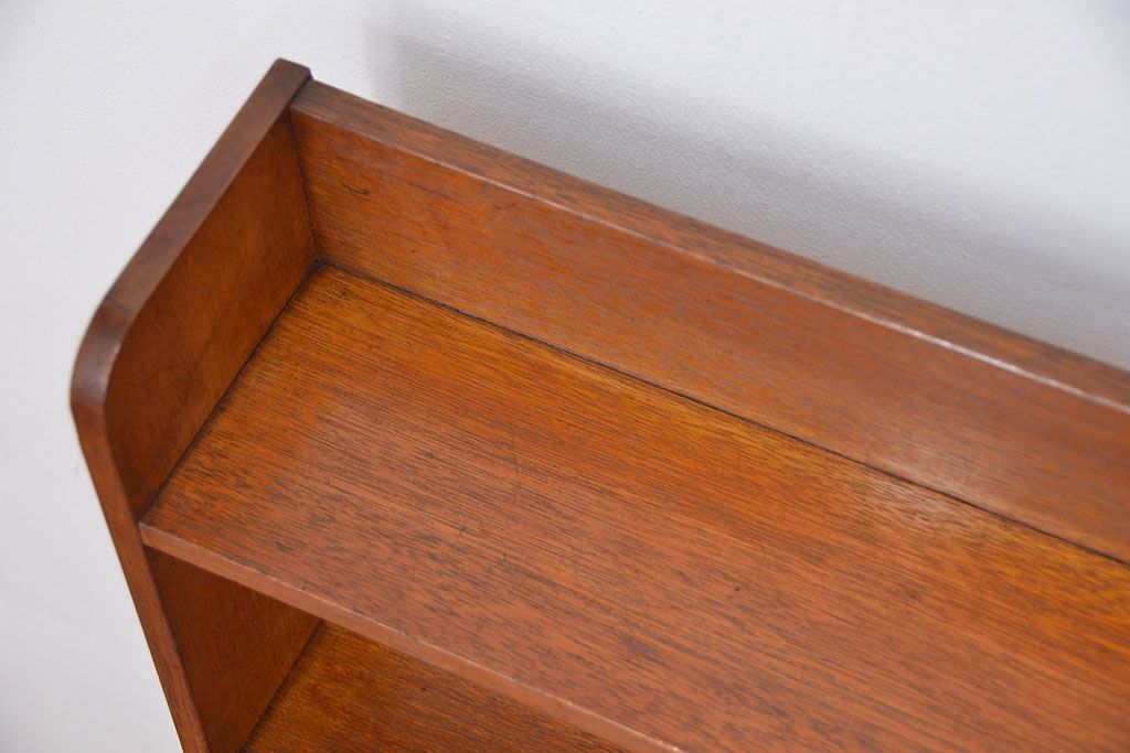 アンティーク家具　アンティーク ★珍しいサイズの薄型本棚(ブックシェルフ)