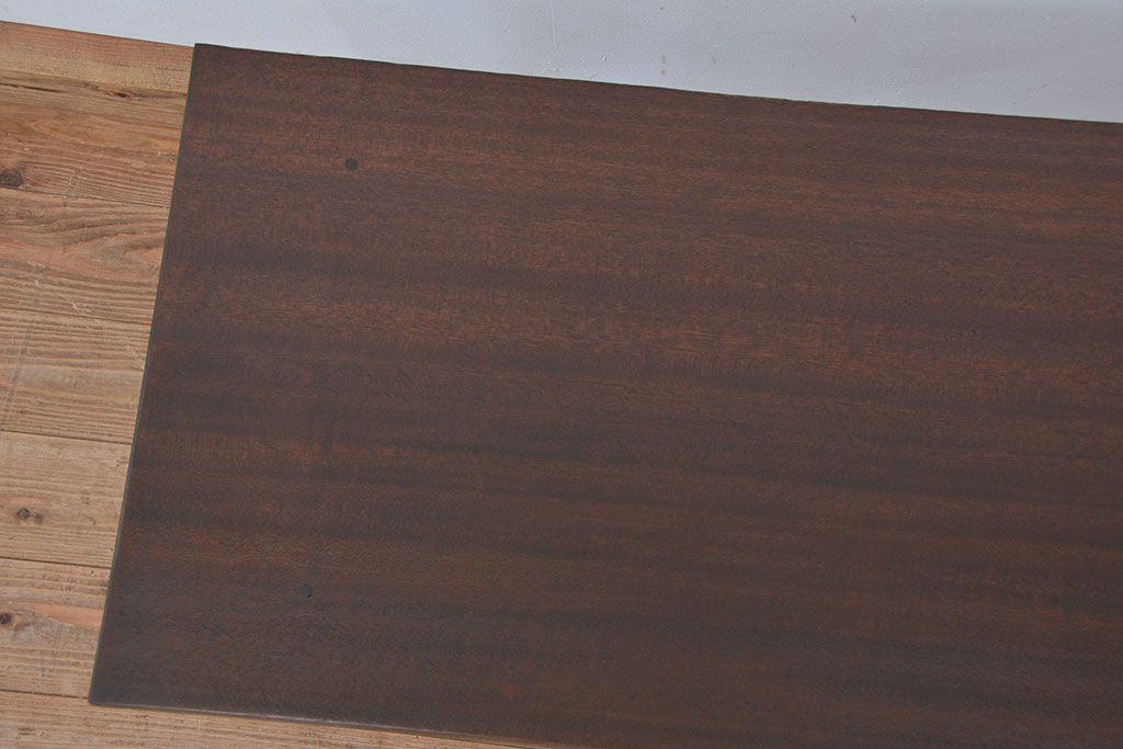 レトロ家具　アンティーク レトロなセンターテーブル