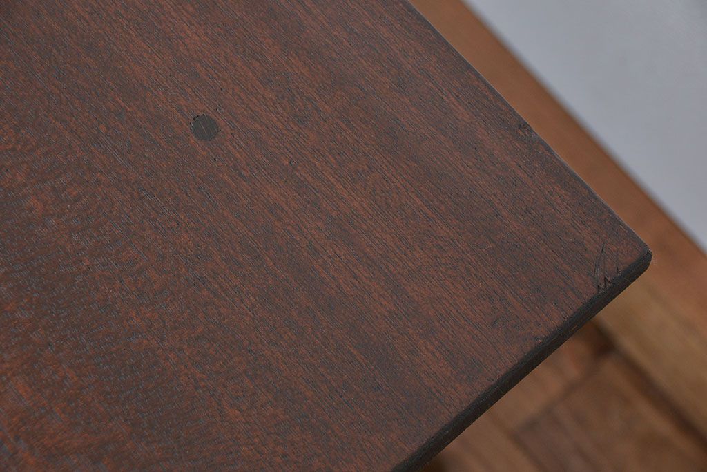 レトロ家具　アンティーク レトロなセンターテーブル