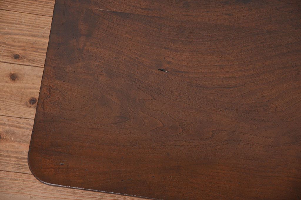 レトロ家具　昭和レトロ 天板一枚板古い木の小振りなちゃぶ台(テーブル、机)