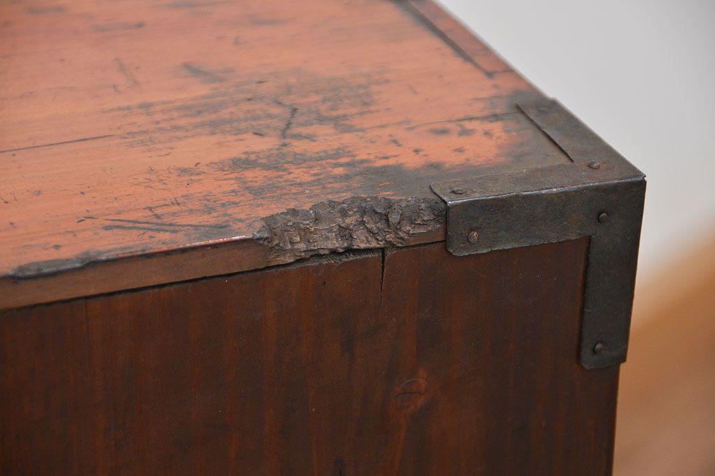 レトロ家具　昭和レトロ ☆シンプルな二段重ね時代箪笥