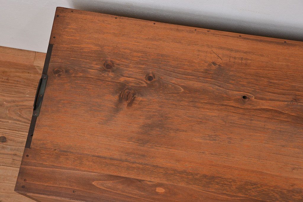 レトロ家具　昭和レトロ シンプルなローチェスト(2)(ローボード、箪笥)
