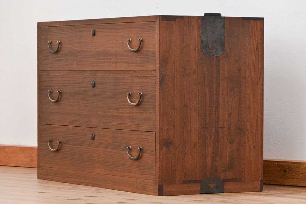 レトロ家具　昭和レトロ シンプルなローチェスト(2)(ローボード、箪笥)