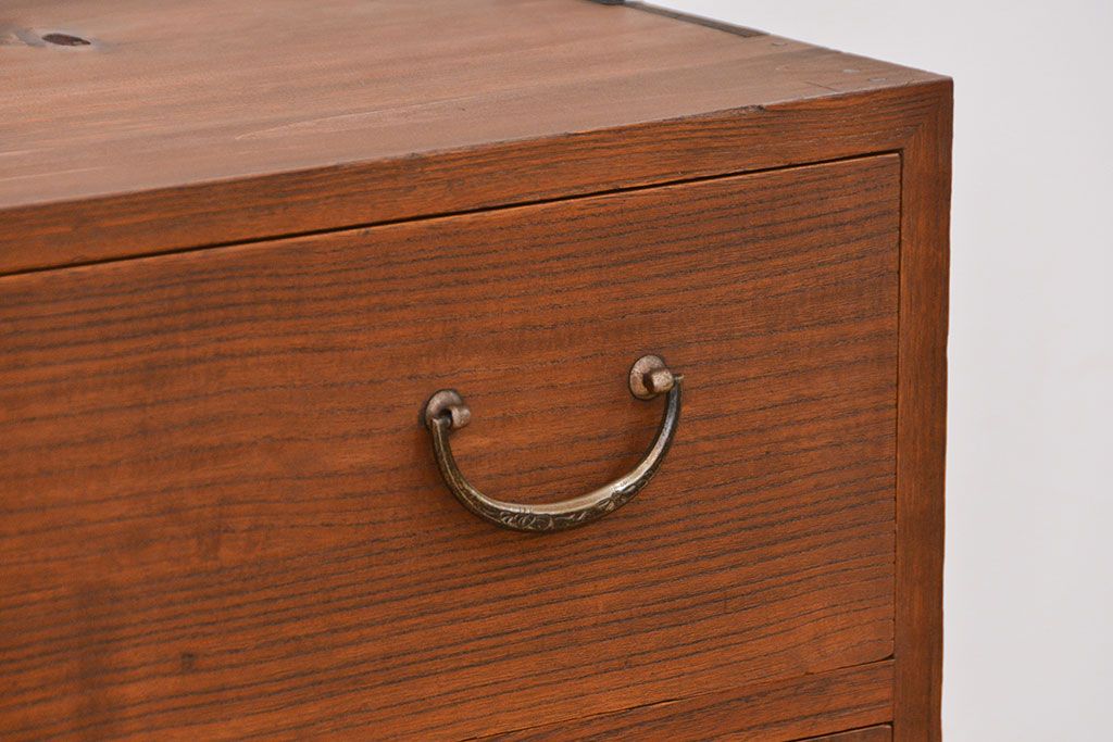レトロ家具　昭和レトロ シンプルなローチェスト(2)(ローボード、箪笥)