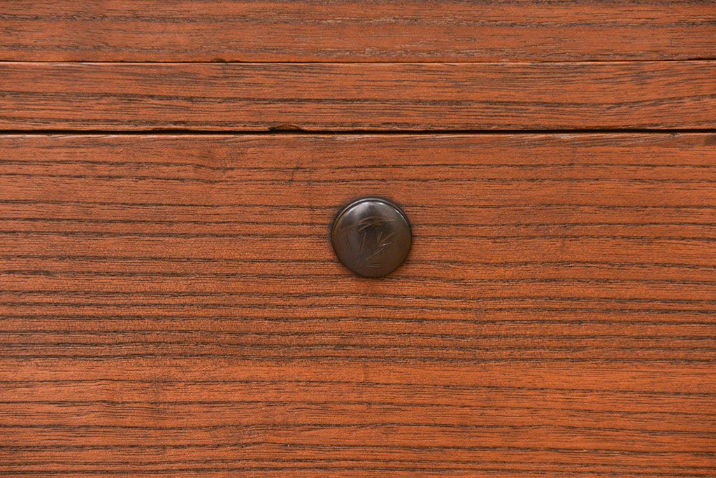 レトロ家具　昭和レトロ シンプルなローチェスト(2)(ローボード、箪笥)