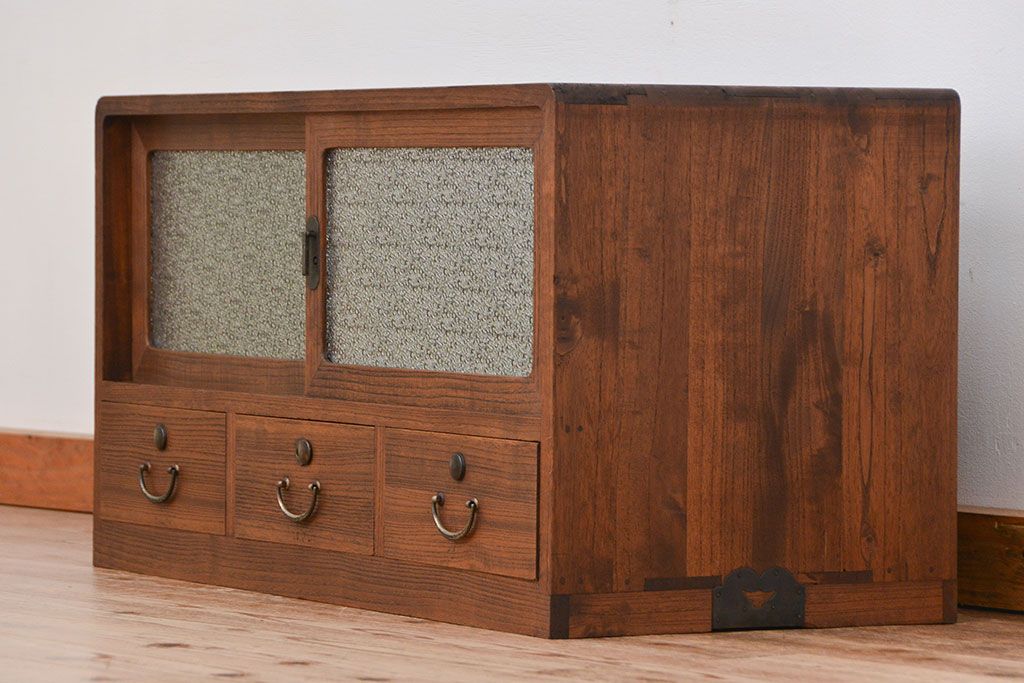 レトロ家具　昭和レトロ シンプルなダイヤガラスローボード(収納棚)