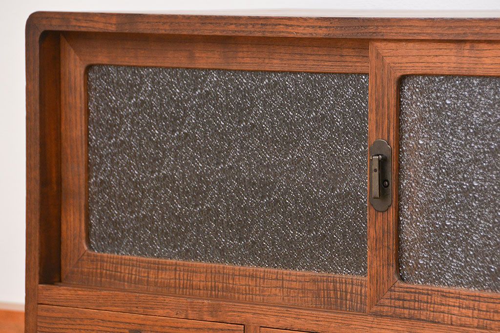 レトロ家具　昭和レトロ シンプルなダイヤガラスローボード(収納棚)