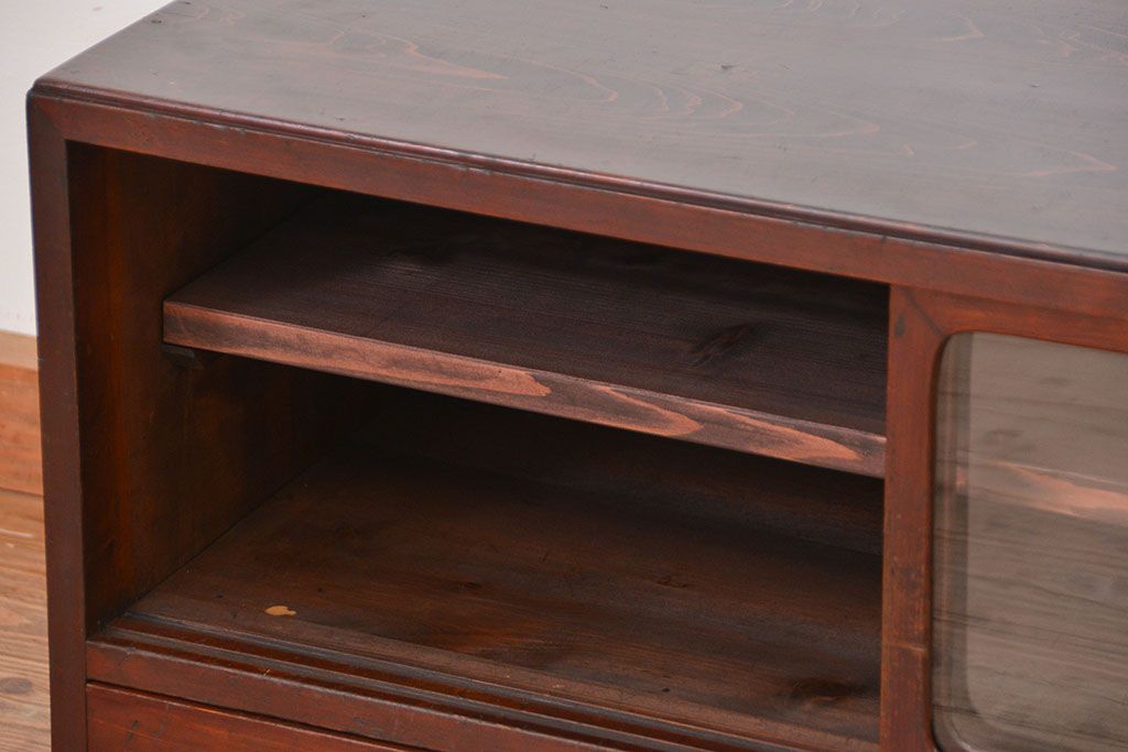 レトロ家具　昭和レトロ シンプルな引き出し付きローボード(収納棚)