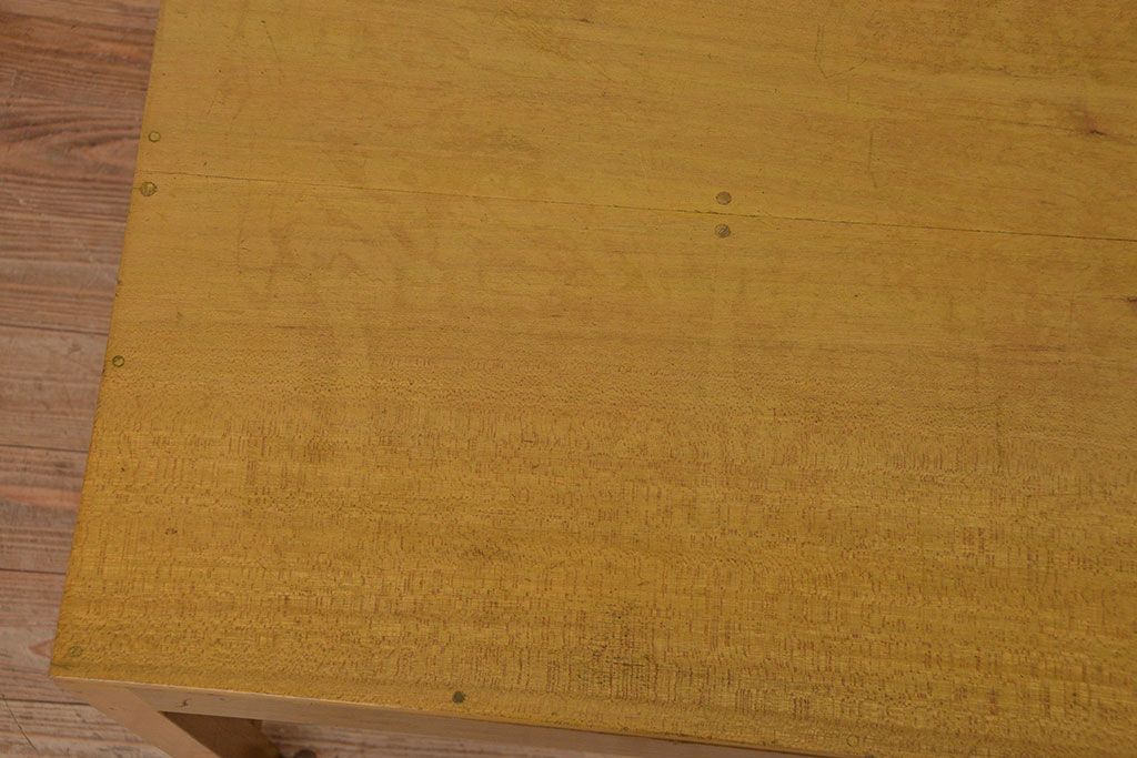 レトロ家具　昭和レトロ シンプルな角テーブル(机、作業台)