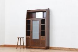 アンティーク家具　アンティーク 希少 古いお屋敷の変わり型収納棚(飾り棚、本棚)