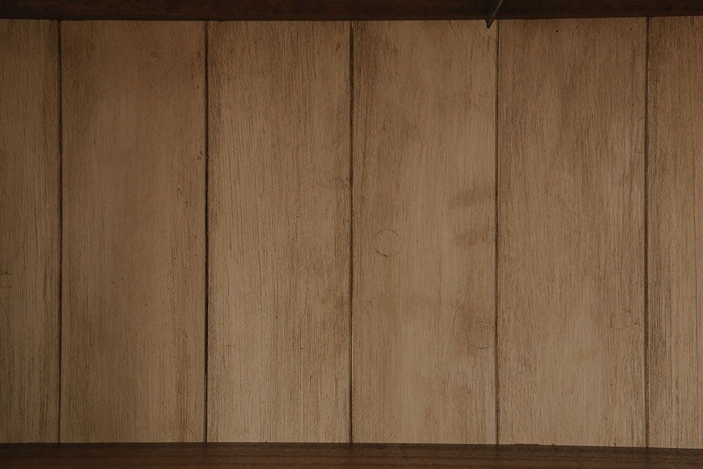 アンティーク家具　マガジンラック付き!古い木の脚付きカウンターテーブル(本棚)