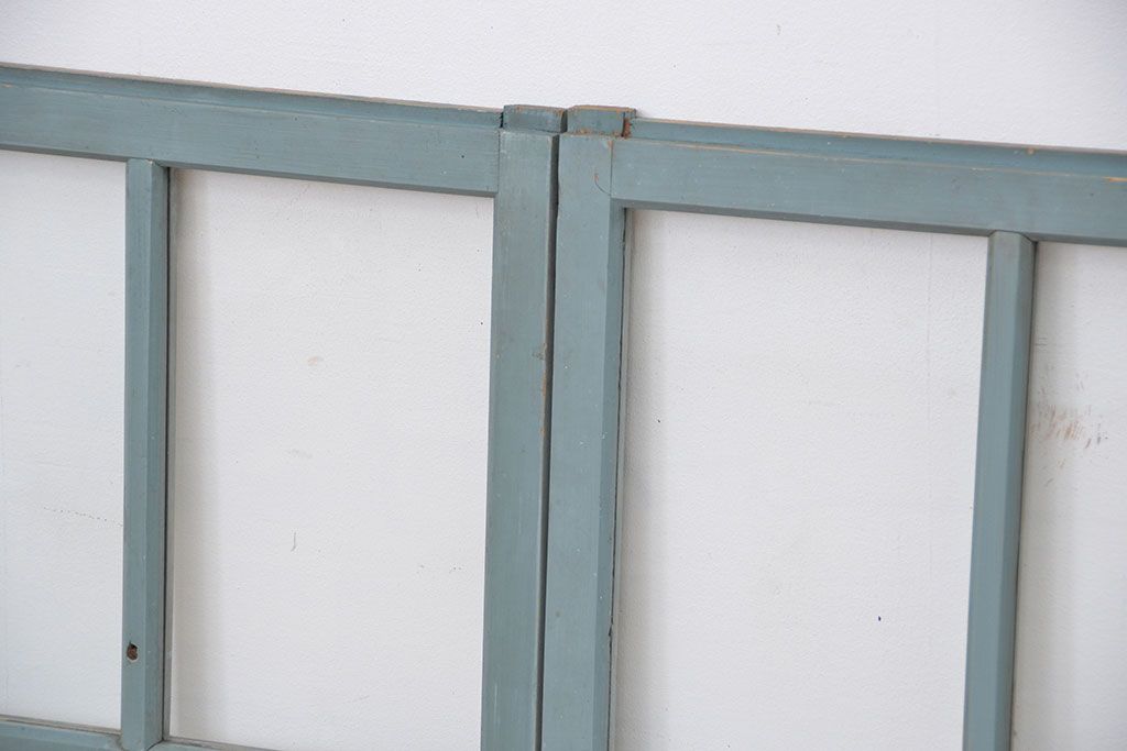 昭和レトロ ペンキの剥げた可愛いガラス戸2枚セット(引き戸、窓)